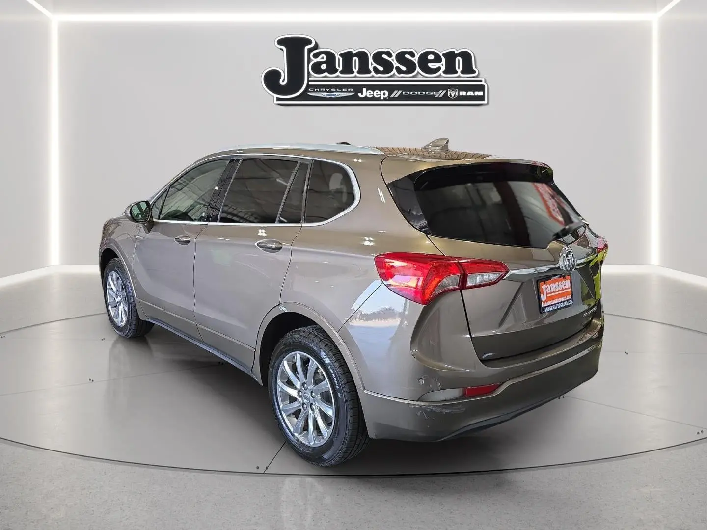 2019 Buick Envision Essence AWD photo 3
