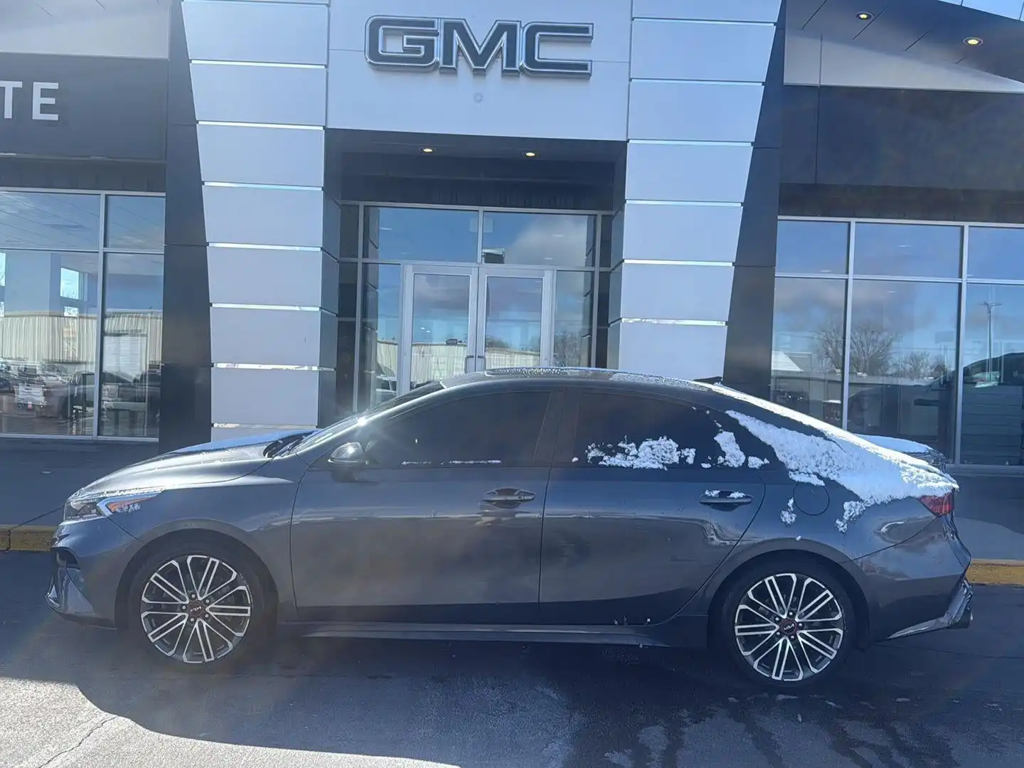 2023 Kia Forte GT's photo