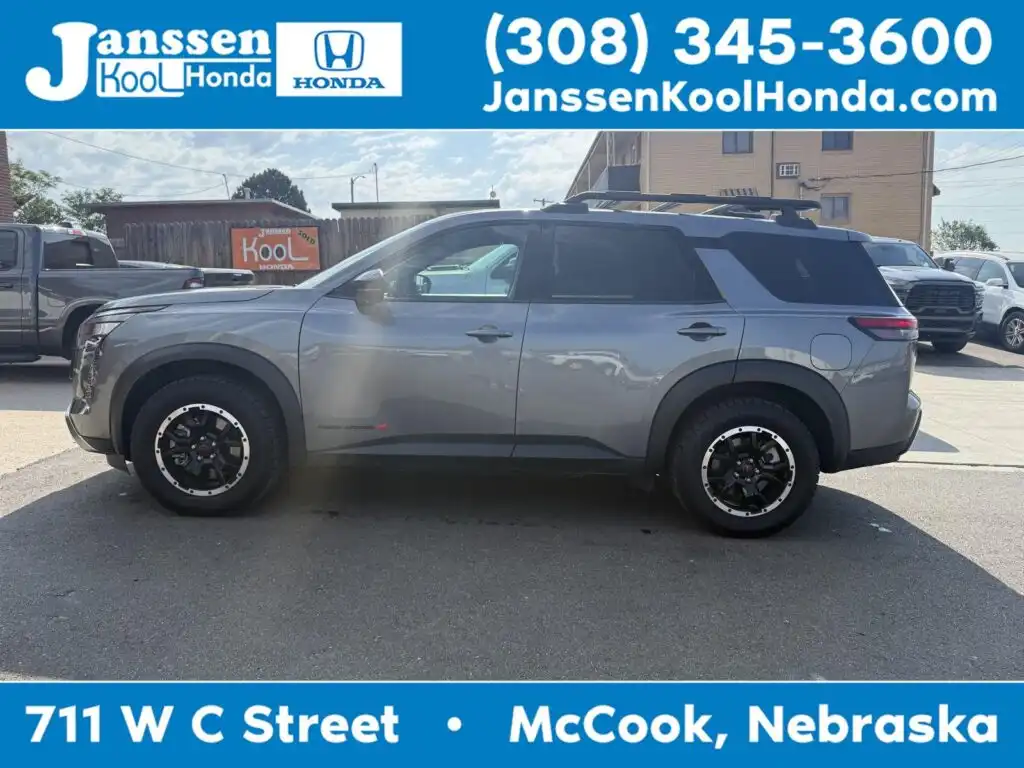 2026 Nissan Pathfinder Rock Creek 4WD's photo