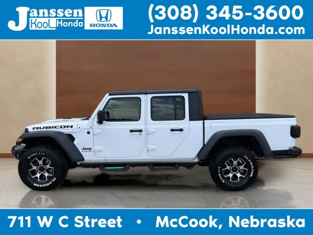 2024 Jeep Gladiator Rubicon's photo