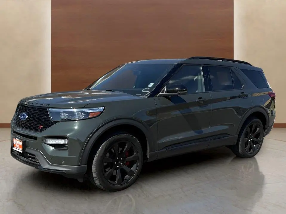 2024 Ford Explorer ST 4WD photo 3