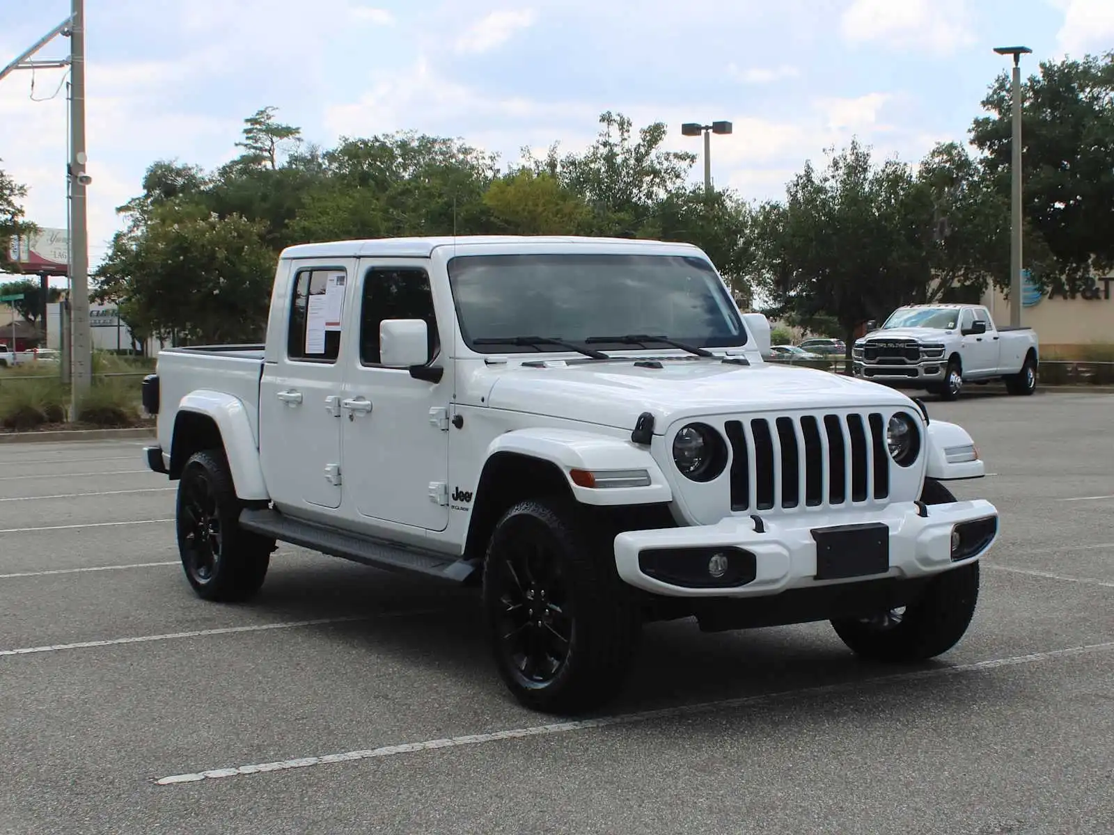 2023 Jeep Gladiator High Altitude's photo