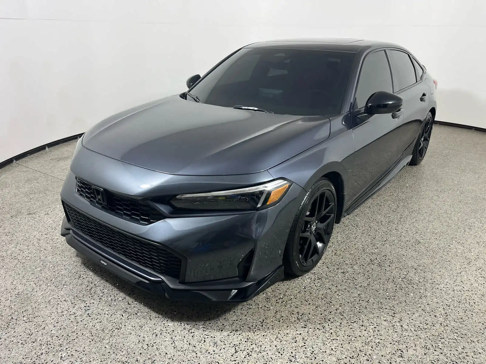 2025 Honda Civic Hybrid Sport CVT's photo