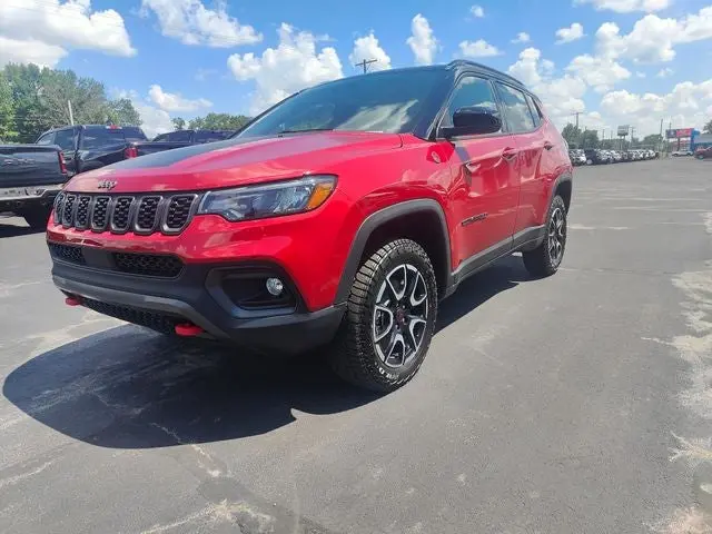 2026 Jeep Compass Trailhawk 4X4 photo 4