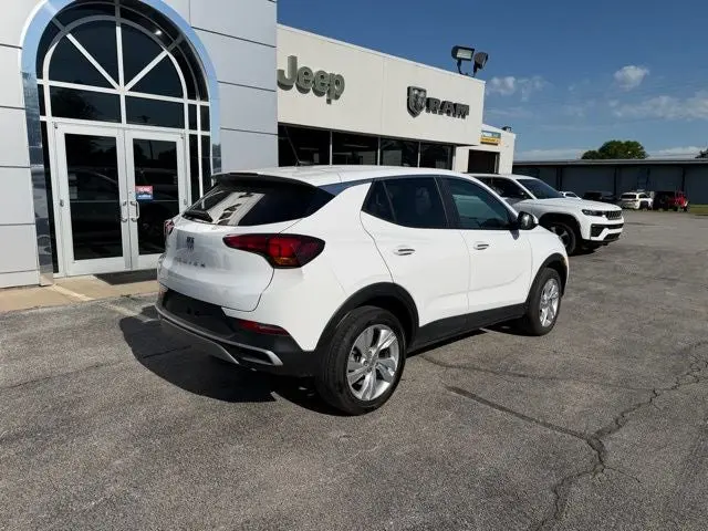 2024 Buick Encore GX Preferred AWD photo 5