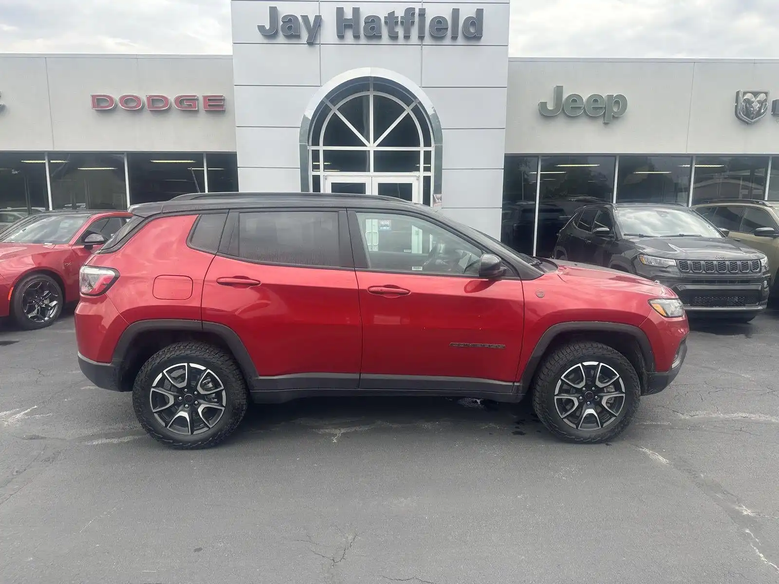 2025 Jeep Compass Trailhawk 4WD's photo