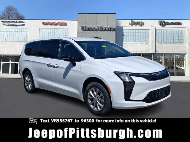 2027 Chrysler Pacifica Select AWD's photo