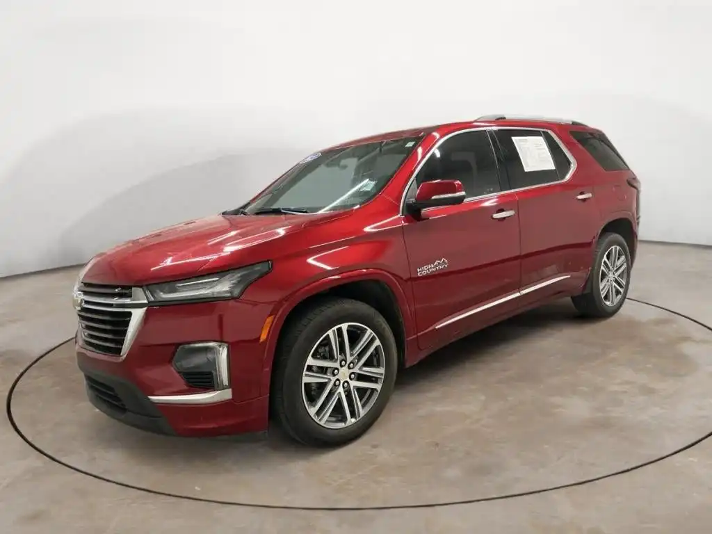 2023 Chevrolet Traverse FWD High Country's photo