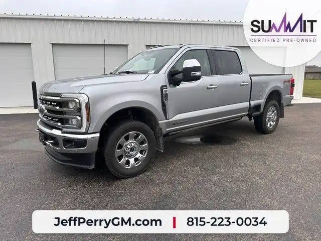 2024 Ford F-250 Lariat 4WD Crew Cab 6-3/4' Box's photo