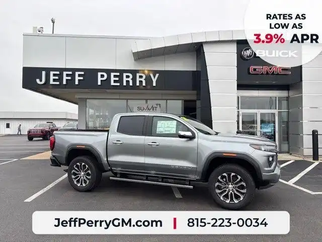 2026 GMC Canyon 4WD Denali Crew Cab Short Box's photo