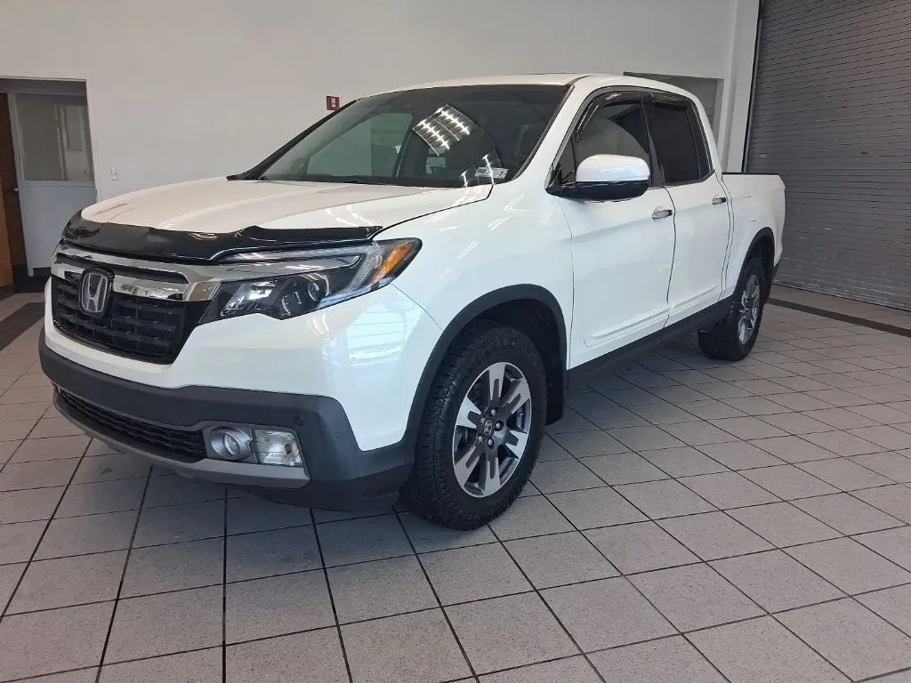 2019 Honda Ridgeline RTL-E AWD photo 4