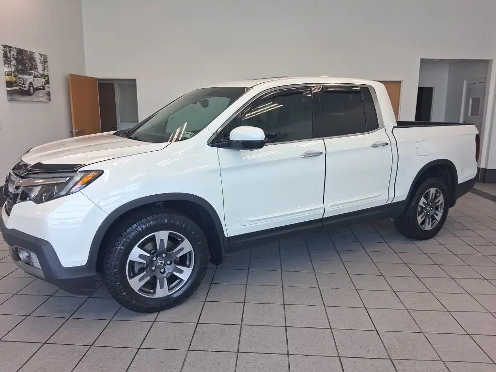 2019 Honda Ridgeline RTL-E AWD photo 5
