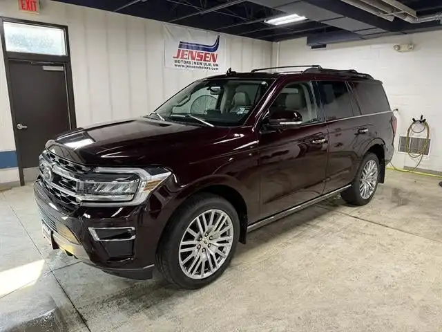 2023 Ford Expedition Limited 4WD's photo