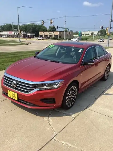 2022 Volkswagen Passat 2.0T Limited Edition Auto's photo