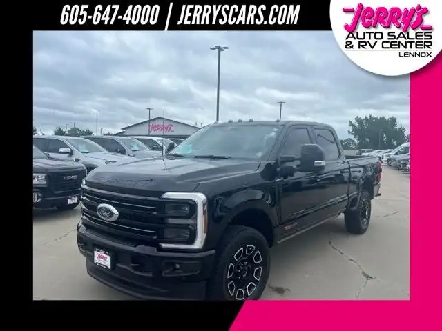 2025 Ford F-250 Platinum 4x4 Crew Cab 160 in's photo