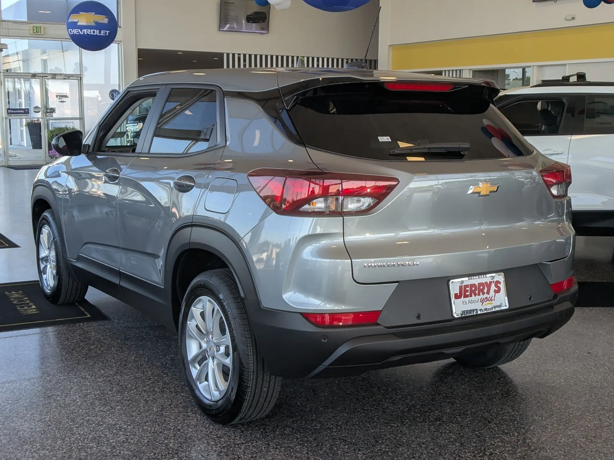 2026 Chevrolet Trailblazer LS photo 4