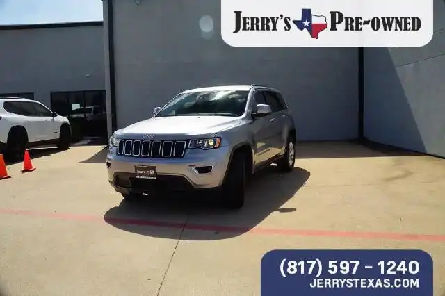 2021 Jeep Grand Cherokee Laredo E's photo