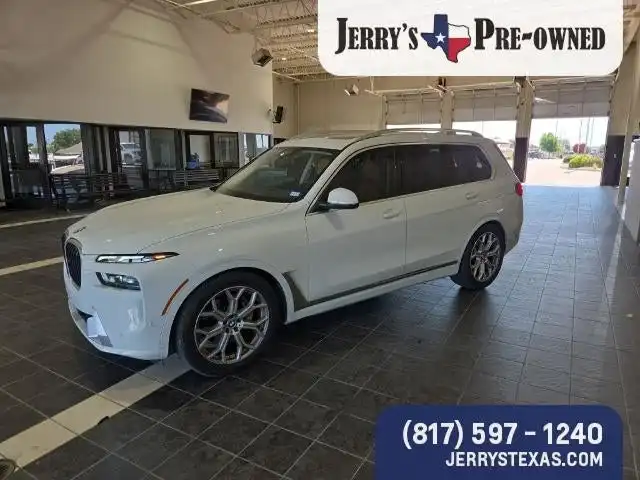 2023 BMW X7 xDrive40i's photo