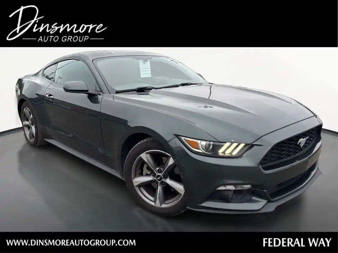 2015 Ford Mustang V6 Coupe's photo