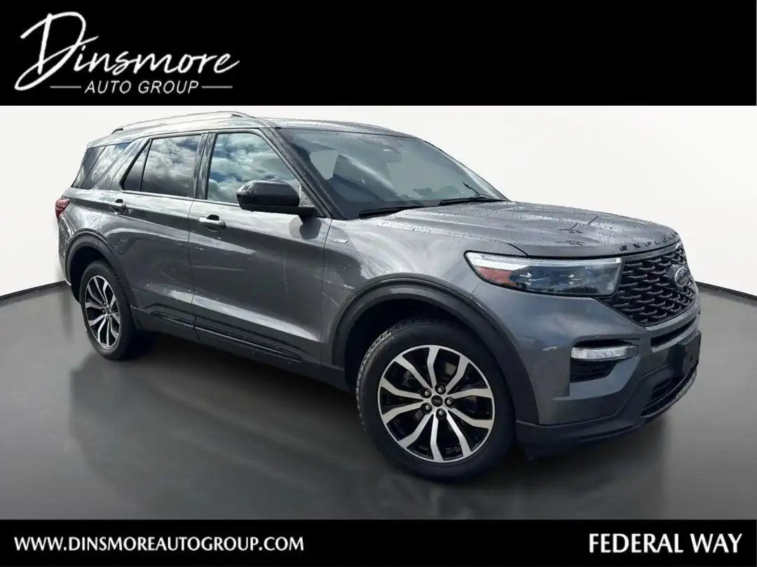 2023 Ford Explorer ST-LINE 4WD's photo