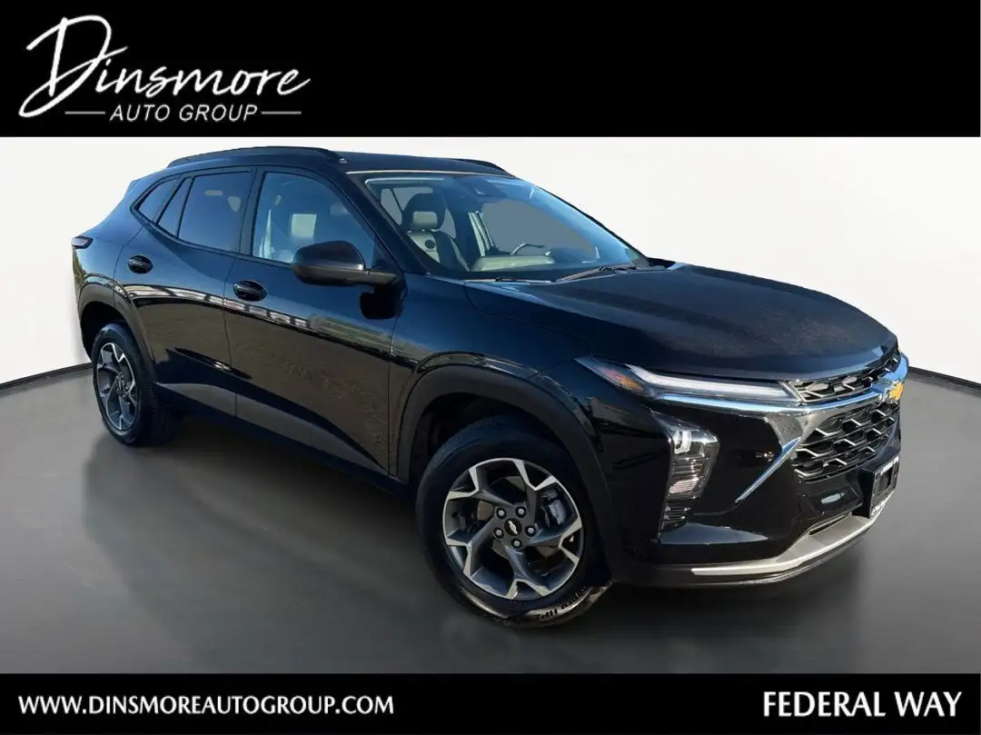 2025 Chevrolet Trax LT's photo