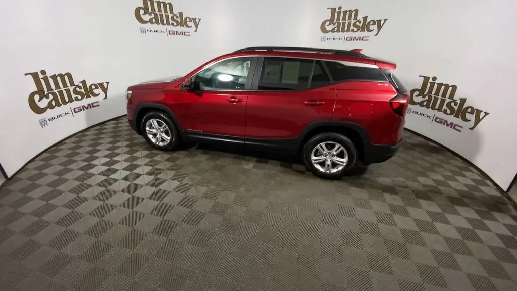 2023 GMC Terrain SLE FWD photo 5
