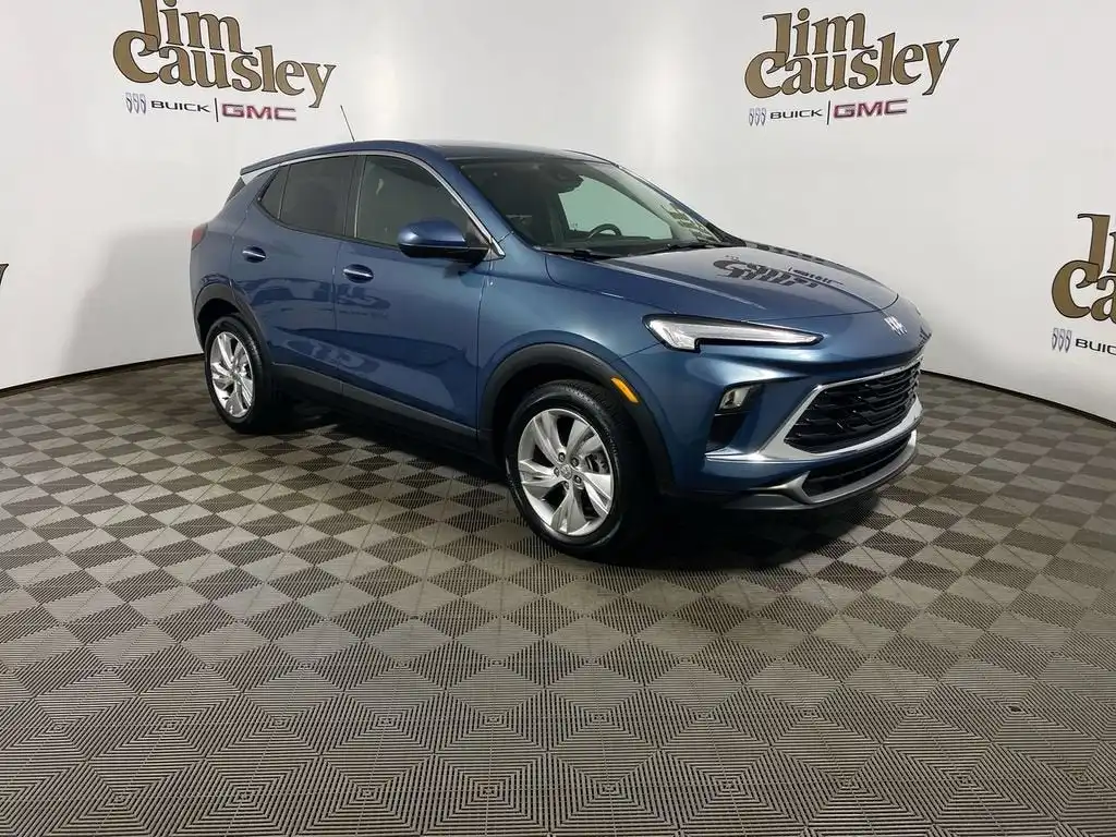 2024 Buick Encore GX Preferred's photo