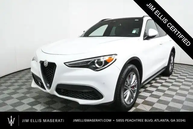 2022 Alfa Romeo Stelvio AWD's photo