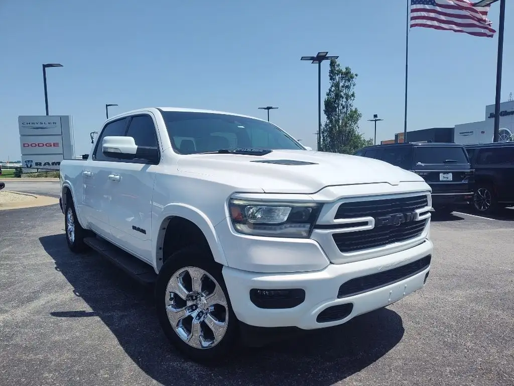 2020 RAM 1500 Laramie 4x4 Crew Cab 5'7's photo