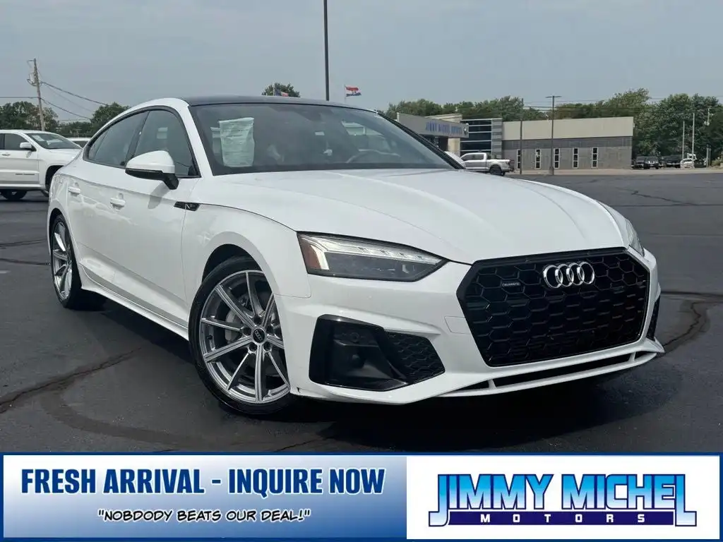 2025 Audi A5 Sportback 45 Premium quattro S tronic's photo