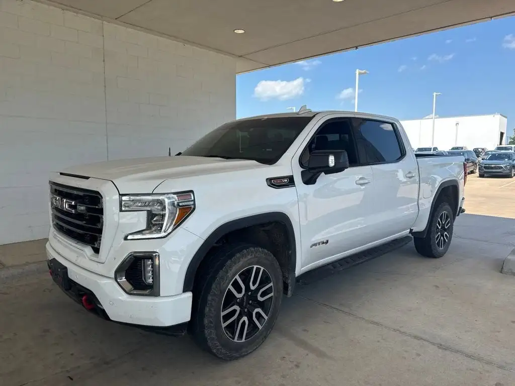 2021 GMC Sierra 4WD Crew Cab Short Box AT4's photo
