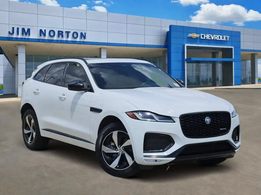 2025 Jaguar F-PACE P250 R-Dynamic S's photo