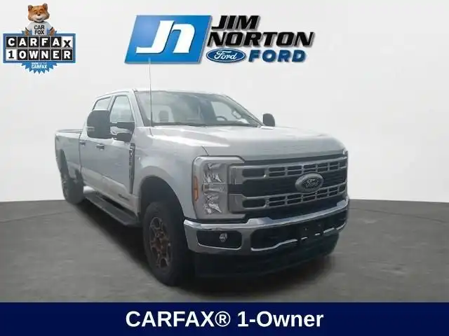 2026 Ford F-350 XLT 4x4 Crew Cab 8' Box SRW's photo