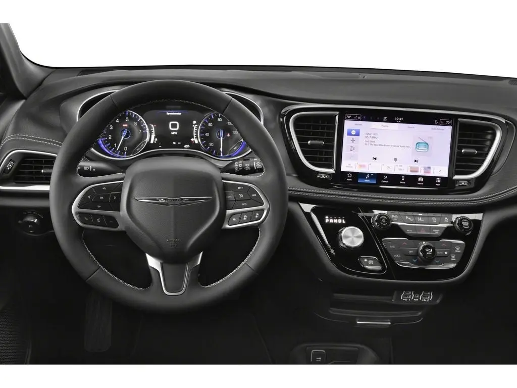2025 Chrysler Pacifica Select AWD photo 4