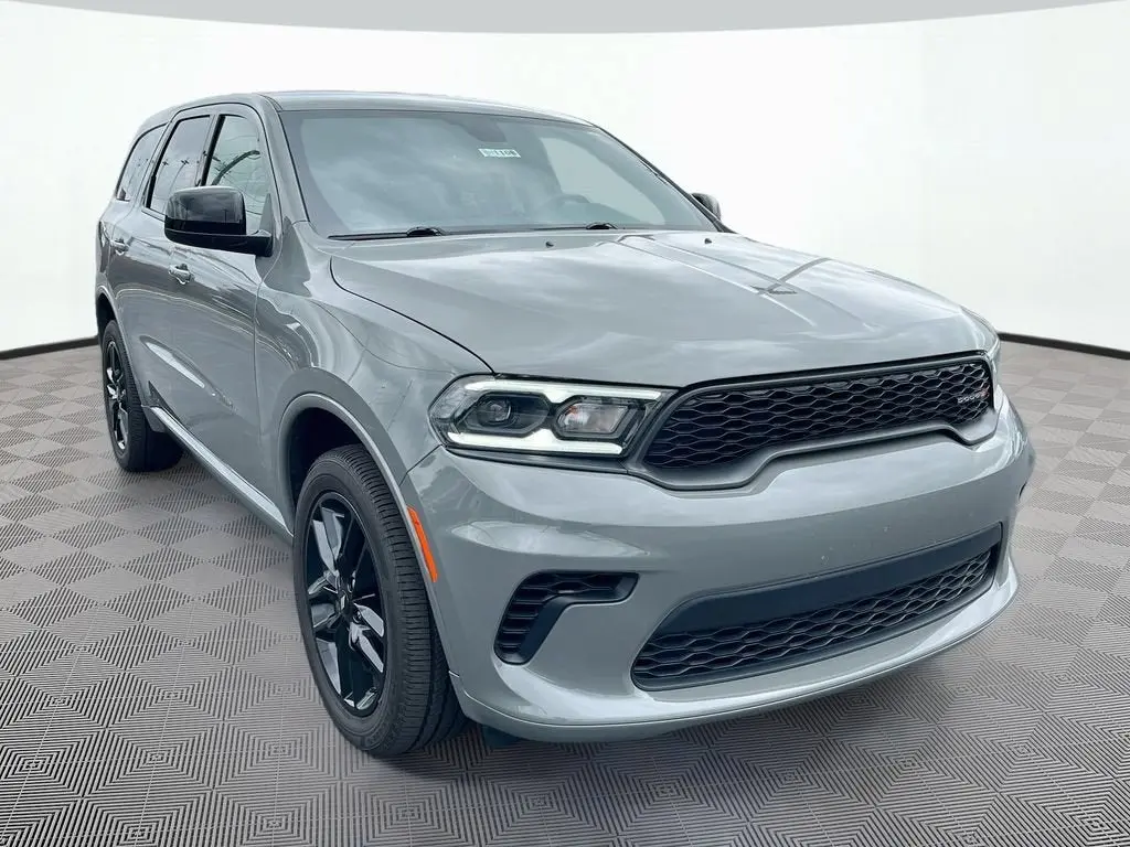 2026 Dodge Durango GT AWD photo 3