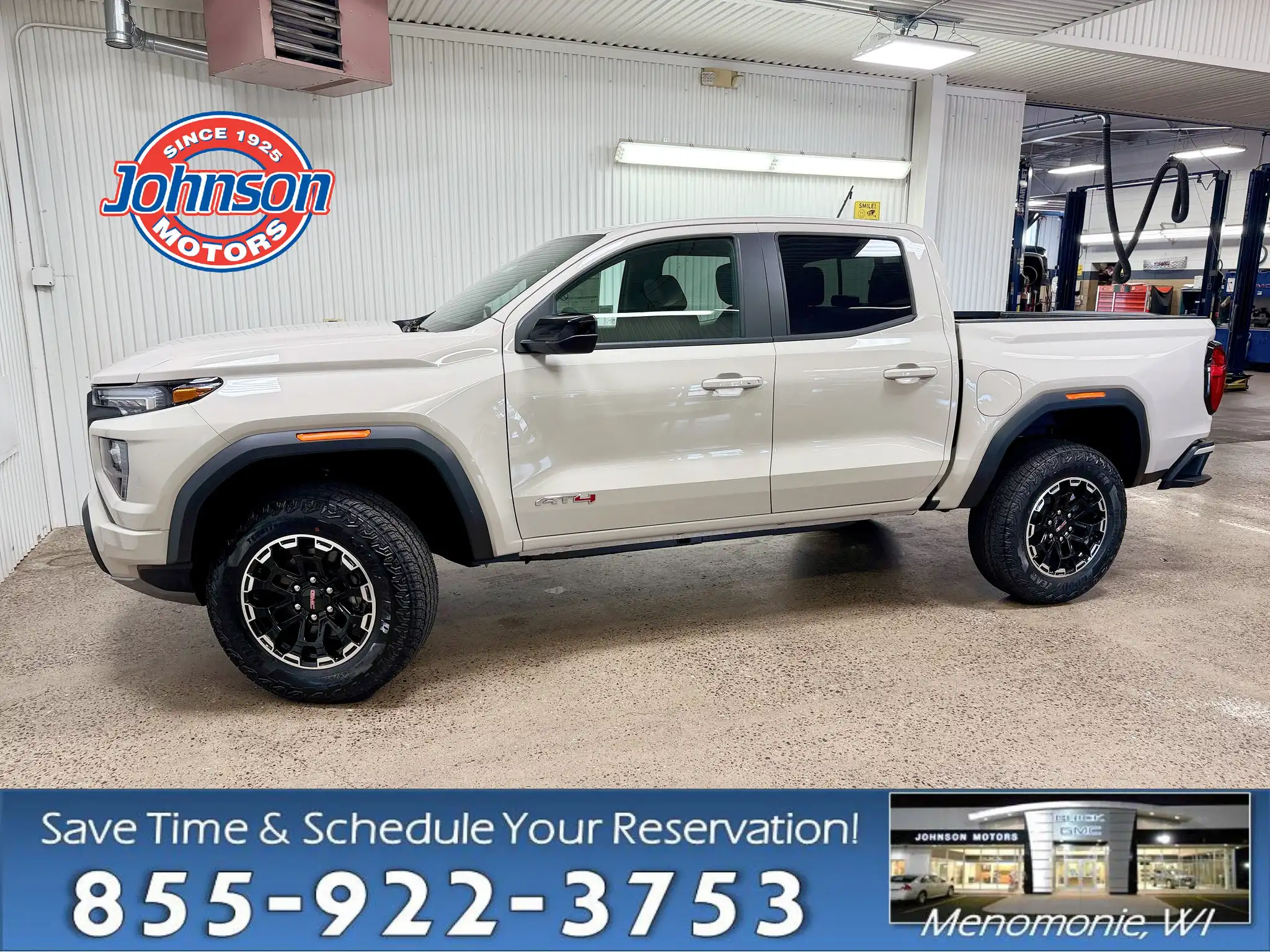 2026 GMC Canyon 4WD AT4 Crew Cab Short Box's photo
