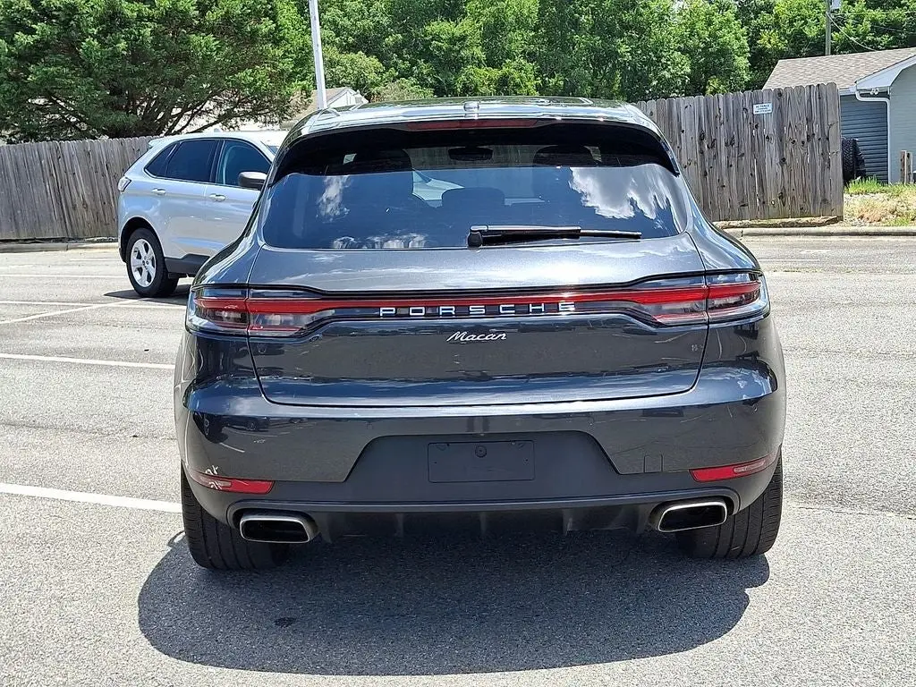 2020 Porsche Macan Base photo 5