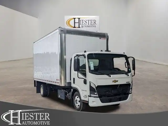 2025 Chevrolet Low Cab Forward 4500HD Diesel 109" WB Regular Cab's photo