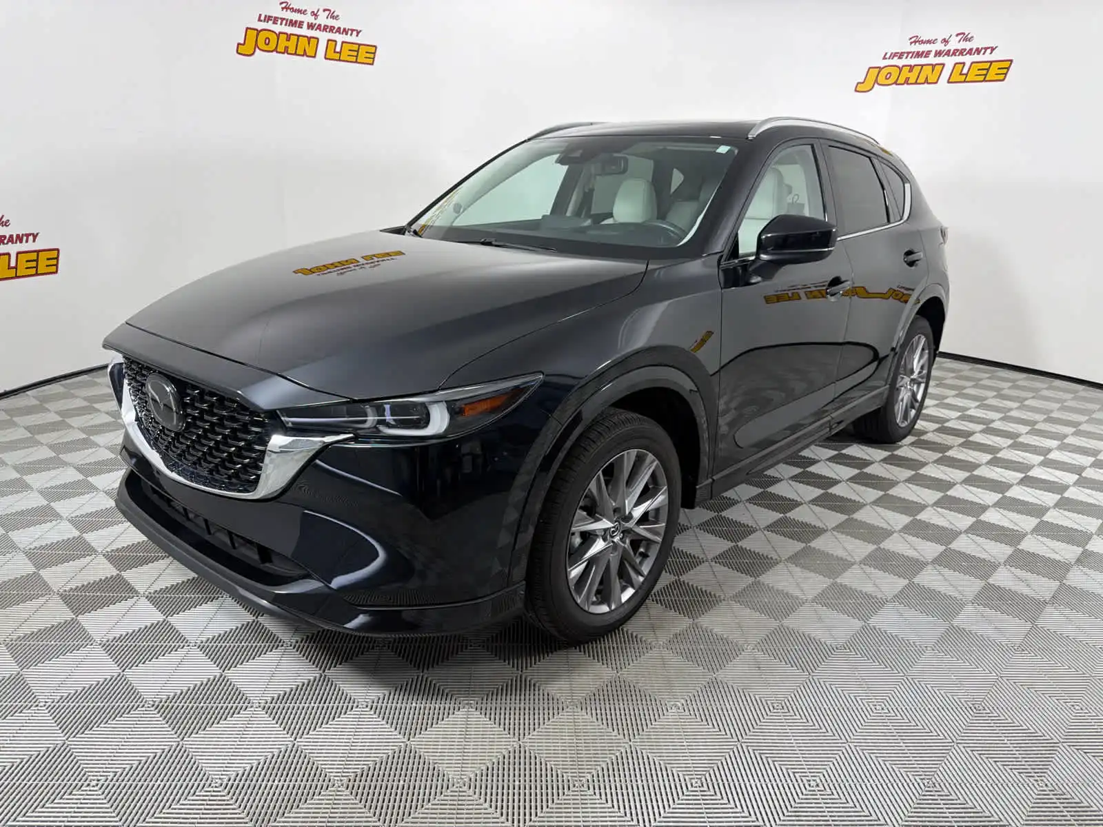 2024 Mazda CX-5 Premium Plus AWD Auto Package S's photo