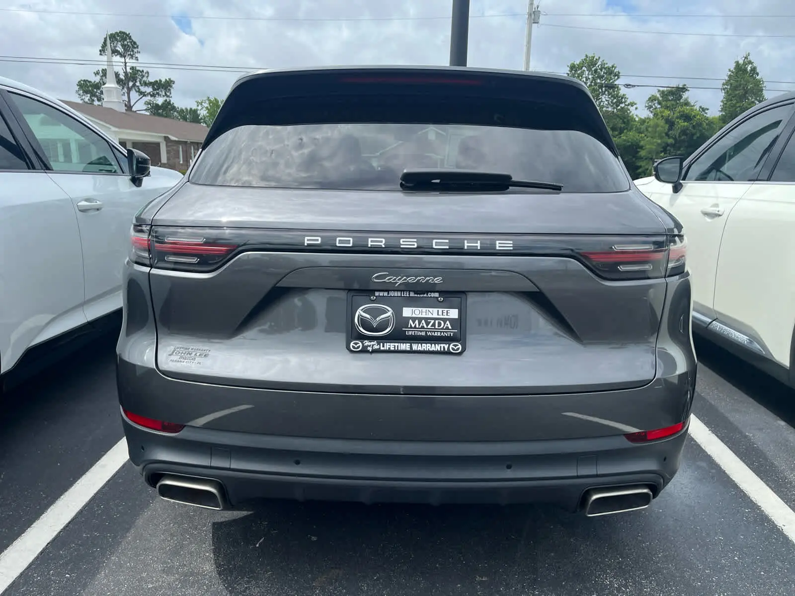 2019 Porsche Cayenne Base photo 4