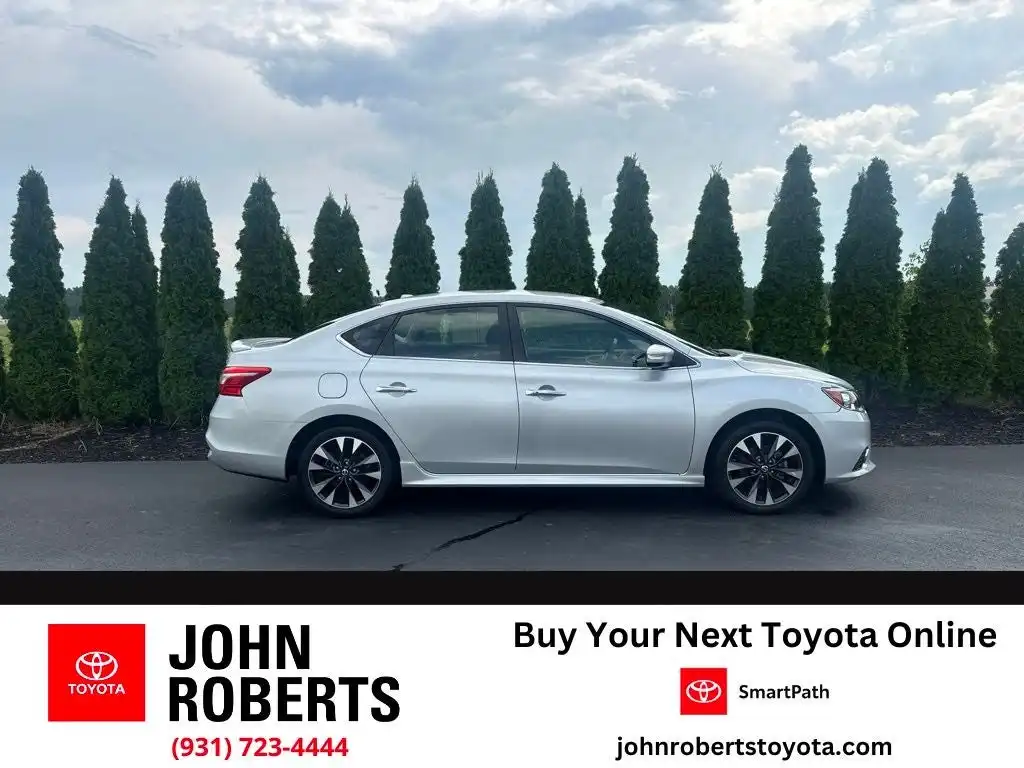 2017 Nissan Sentra SR CVT's photo