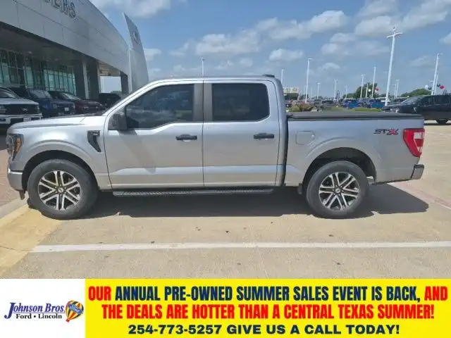 2023 Ford F-150 XL SuperCrew 5-1/2 Box's photo