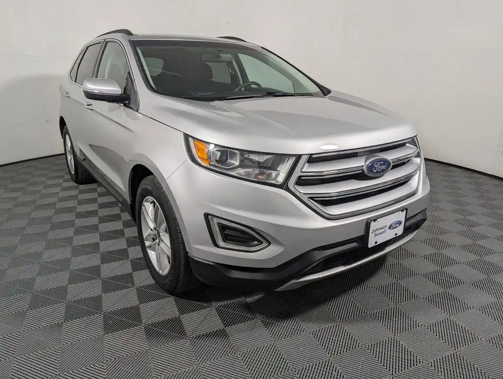 2018 Ford Edge SEL's photo