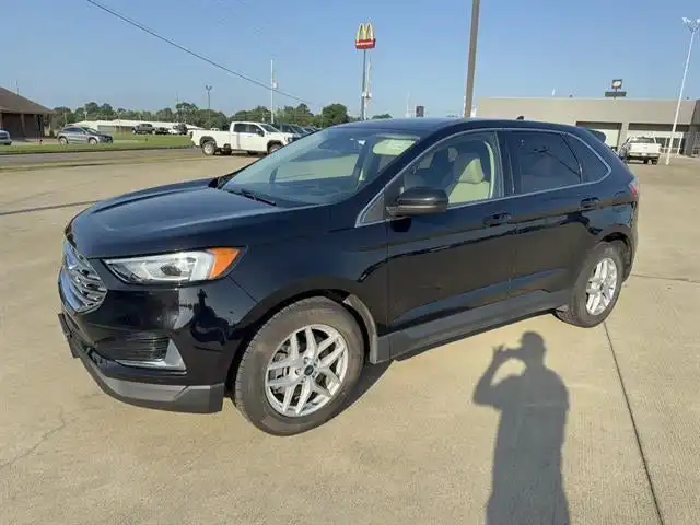 2022 Ford Edge SEL AWD's photo