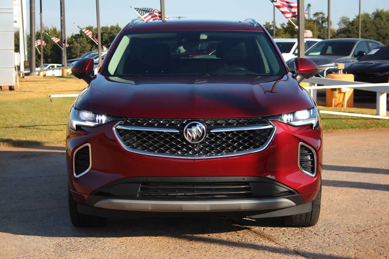 2023 Buick Envision Avenir AWD photo 3