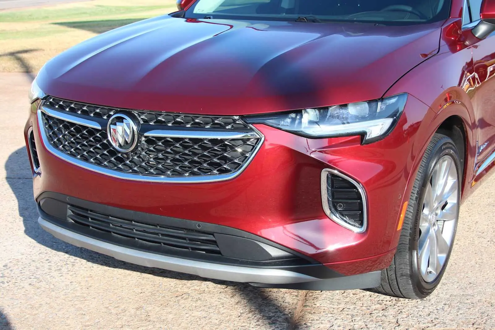 2023 Buick Envision Avenir AWD photo 5