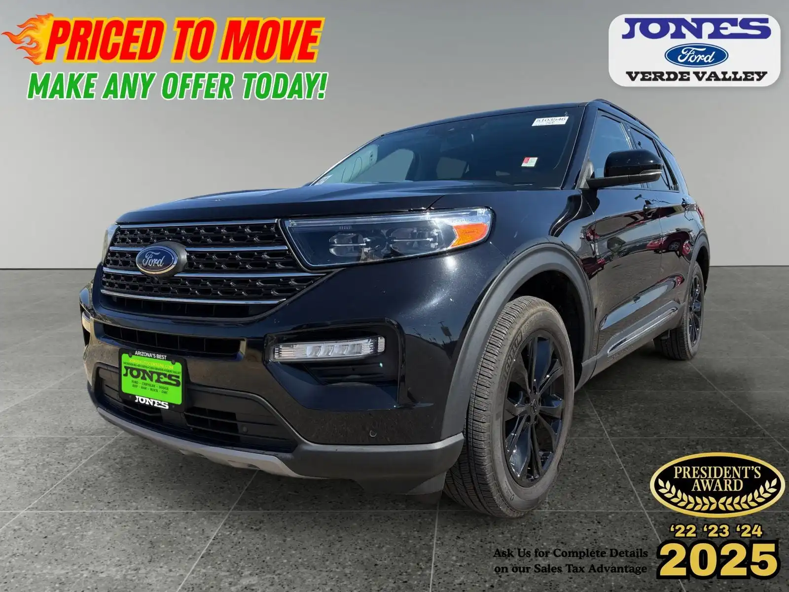 2023 Ford Explorer XLT 4WD's photo