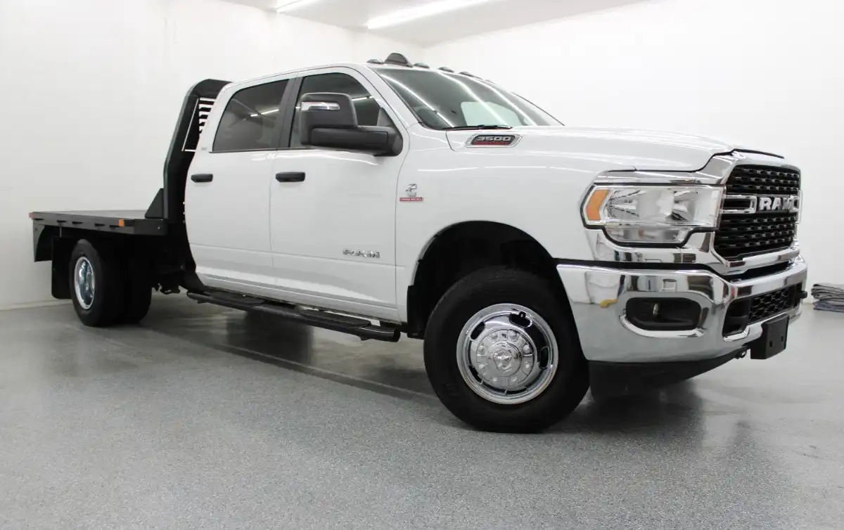 2024 RAM 3500 SLT 4X4 Crew Cab's photo