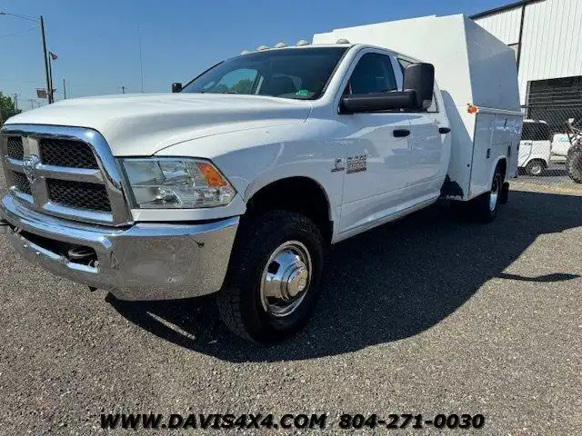 2016 RAM 3500 Tradesman 4X4 Crew Cab DRW's photo