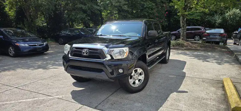 2014 Toyota Tacoma 4x4 Doublecab V6 AT's photo